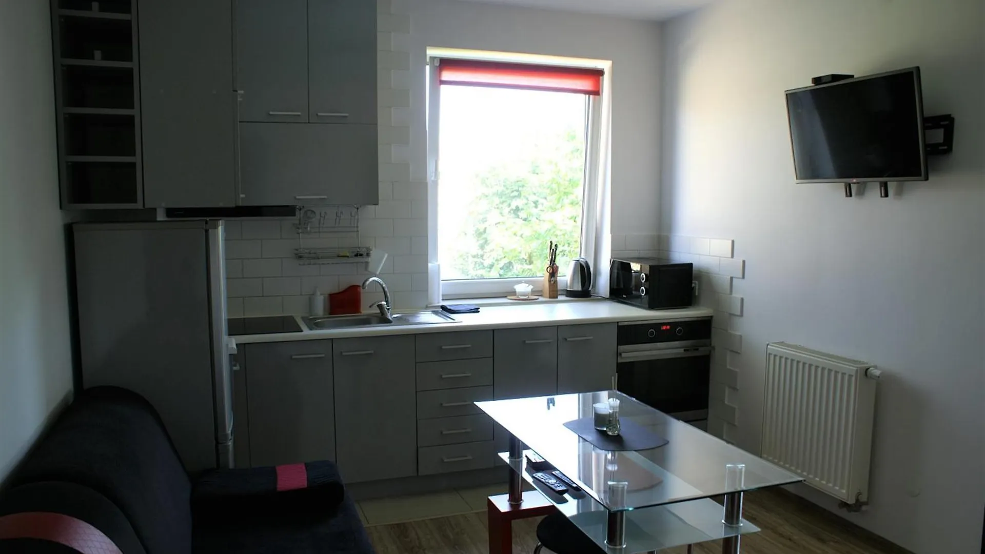 Pleasant Private And Fully Equipped Apartment With Private Parking Space Close To District Kazimierz Krakow