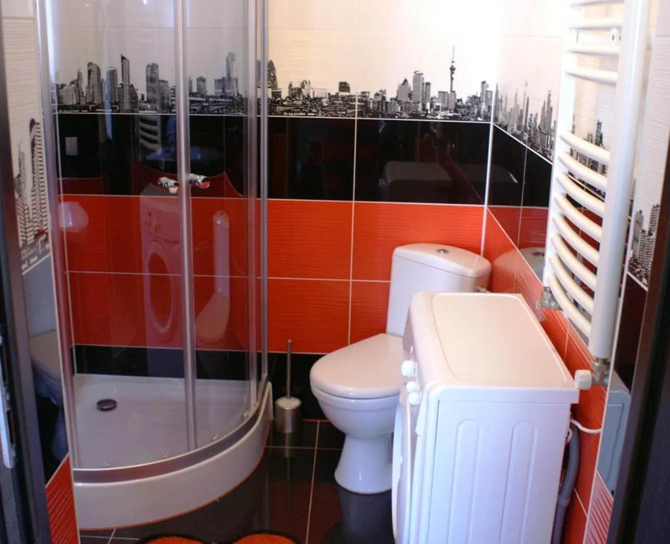 Pleasant Private And Fully Equipped Apartment With Private Parking Space Close To District Kazimierz Krakow
